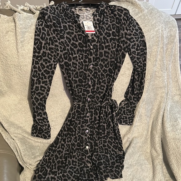 MK long sleeve belted business casual dress - Picture 5 of 5